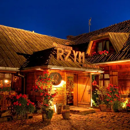 Karczma Rzym S5 Мини-отель 3*